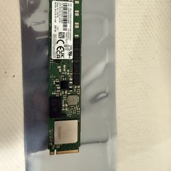 Samaung PM983 3.84T Enterprise Grade SSD