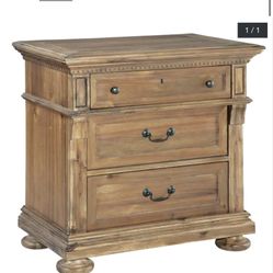 Hekman Three Drawer Night Stand, Set Of Two