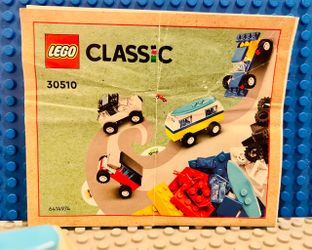 LEGO Classic 30510 - 90 Years of Cars (100% Complete)