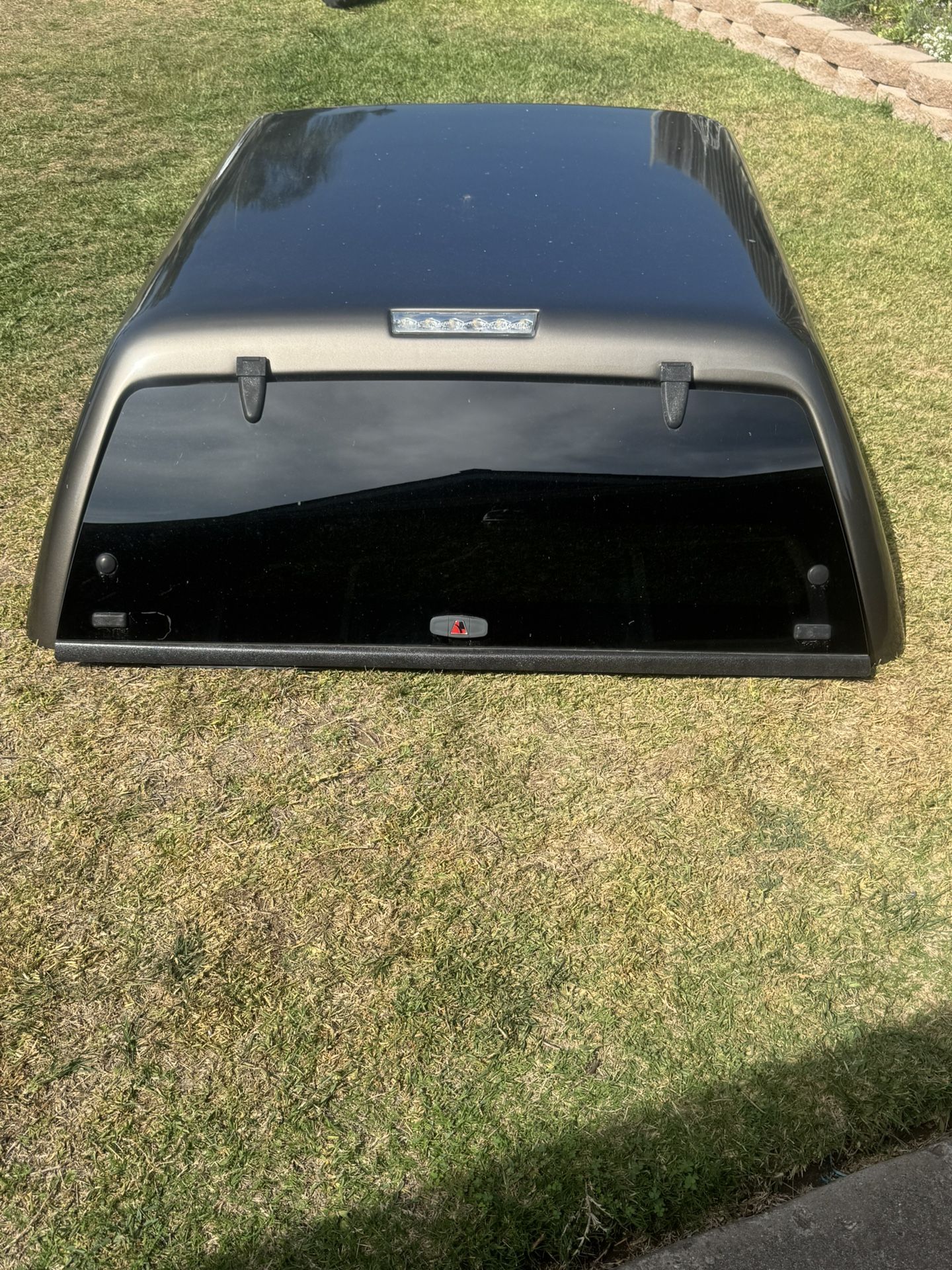 Tacoma Leer 100XL Top