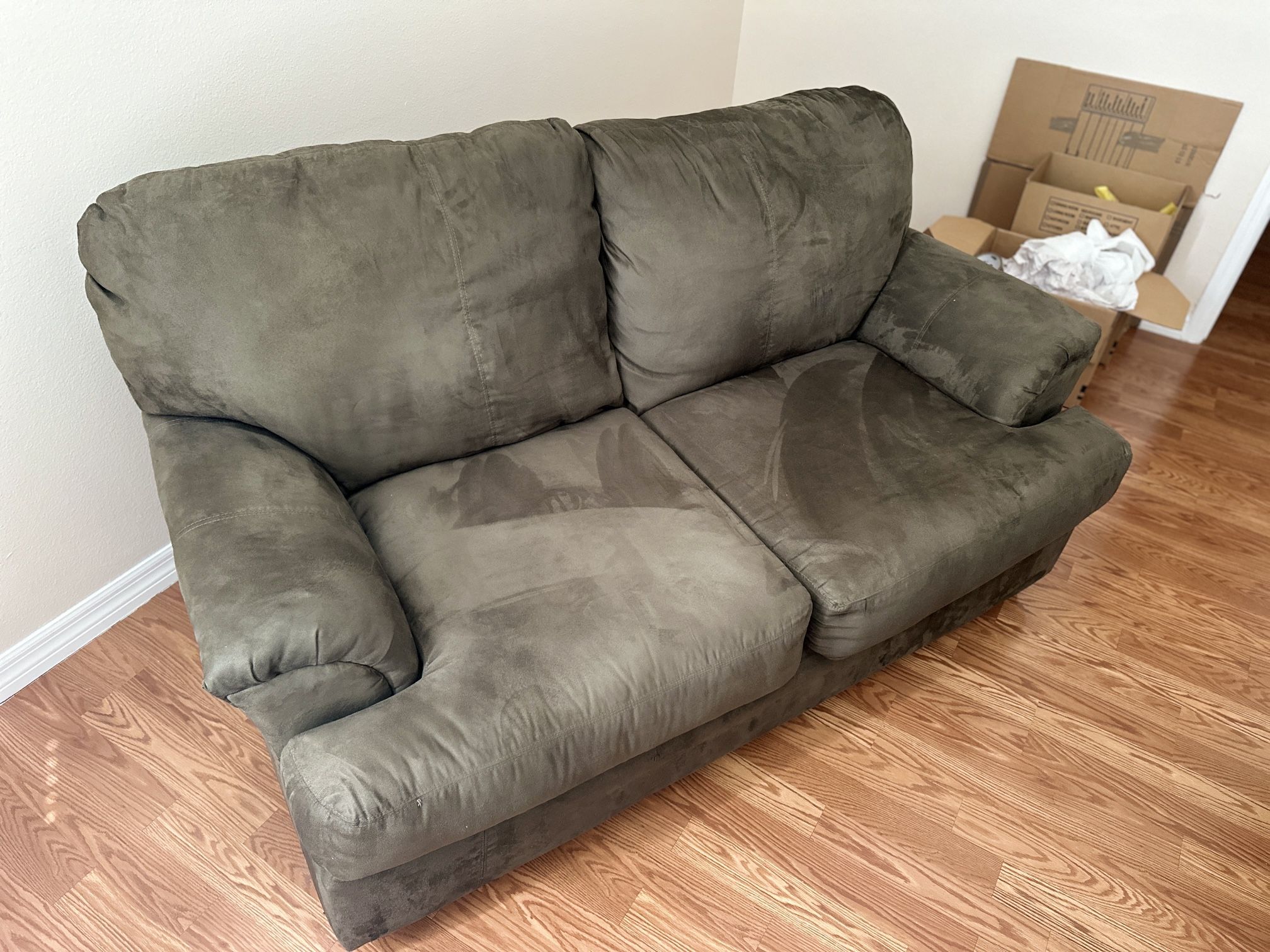 Loveseat