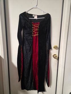 gotic princess vampire girl S-M 12-14 youth