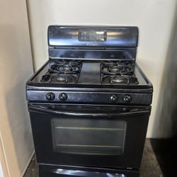 Frigidaire Gas Stove 30”Wide Black 