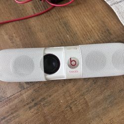 Beats Pill Bluetooth Speaker 