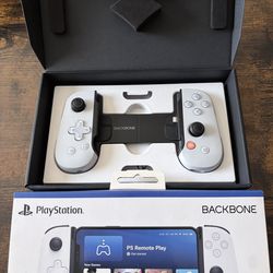 Backbone Mobile Gaming Controller - iPhone Lightning
