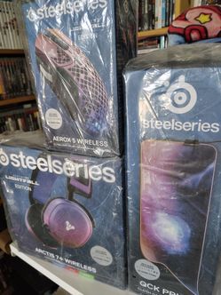 Destiny 2 Lightfall Steelseries bundle
