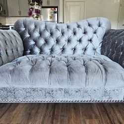 Grey Tufted Sofa & Loveseat Set – Deep Seating – Excellent Condition