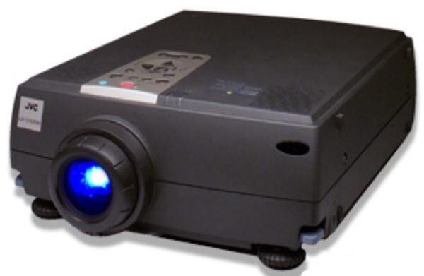 Epson Powerlite 7250 Projector + Free Pull Down Screen For Viewing Msrp $9,999