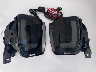 LA Zona Auto Parts 2013 to 222 Dodge Ram 1500 Classic Fog Lights Luces de Neblina Ahumadas Smoked