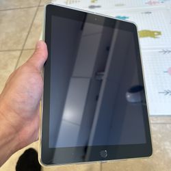 9.7 Ipad 