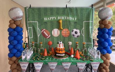 Treat Table & Balloon Column Decor