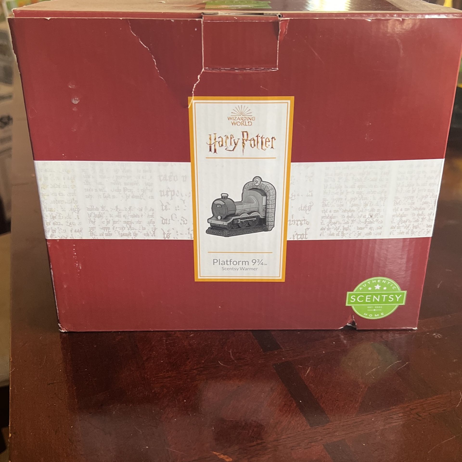 New Harry Potter Train Warmer SCENTSY