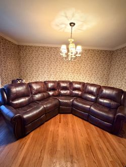 Power Reclining Leather Sectional