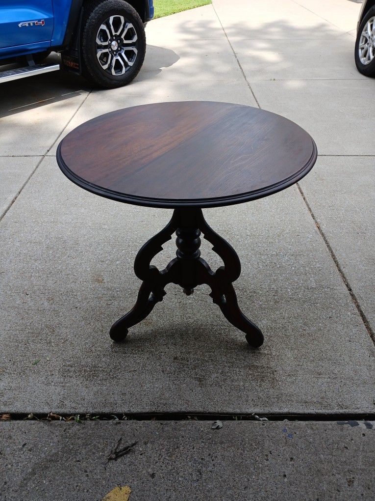 Antique Flip Up Table