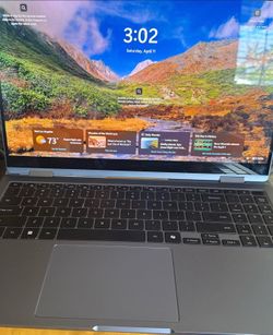 Samsung laptop $400 OBO