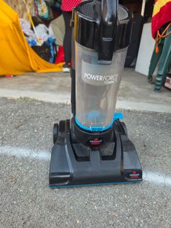 Power force compact mini vacuum