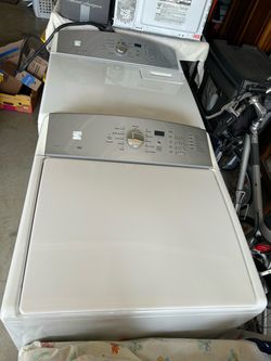 Kenmore Series 600 Top-Load Washer and Dryer Set