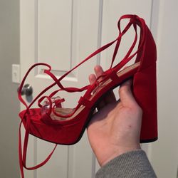 Bamboo Red Heels size 7 
