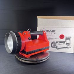 Streamlight Litebox Flashlight And Charger Needs Battery