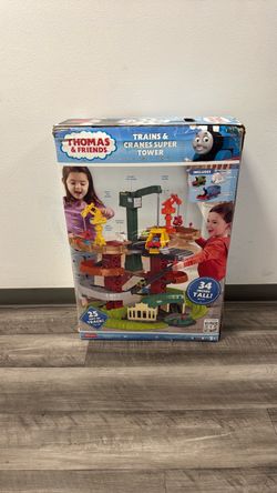 Thomas the train Thomas and friends, trains and cranes super tower