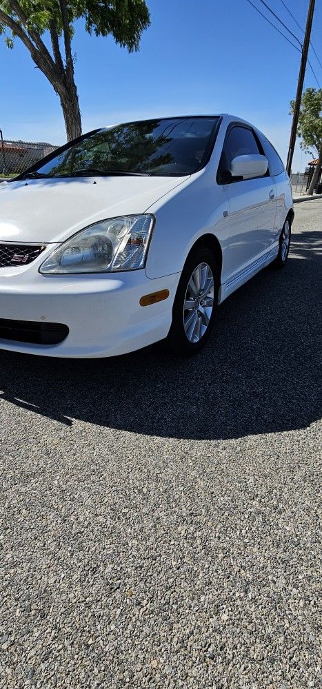 Cars & Trucks