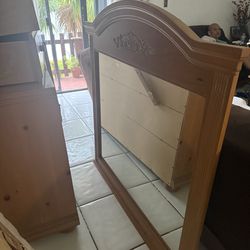 Free Dresser