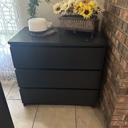 3 drawer dresser