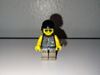 LEGO Minifigure - Dino - HERO 4 w/Utility Vest - Minifig Mini Figure