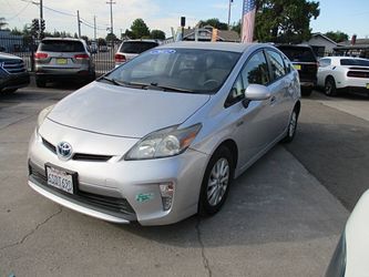 2012 Toyota Prius Plug-in Hybrid