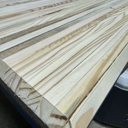 Handcrafted Pallet Coffee Table Dallas Cowboys  Design