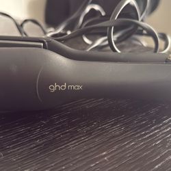 GHD Max Hair Straightener 