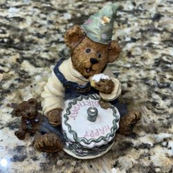 Happy Birthday Singing Bear Statue