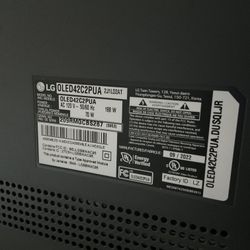 42” LG OLED C2 *READ DESCRIPTION*