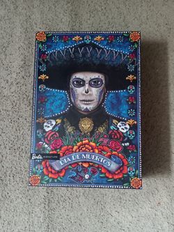 Dia De Muertos Barbie/Ken (2022)