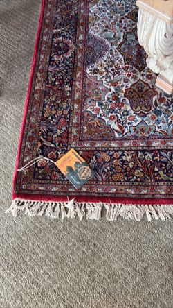 Gorgeous Oriental area rug