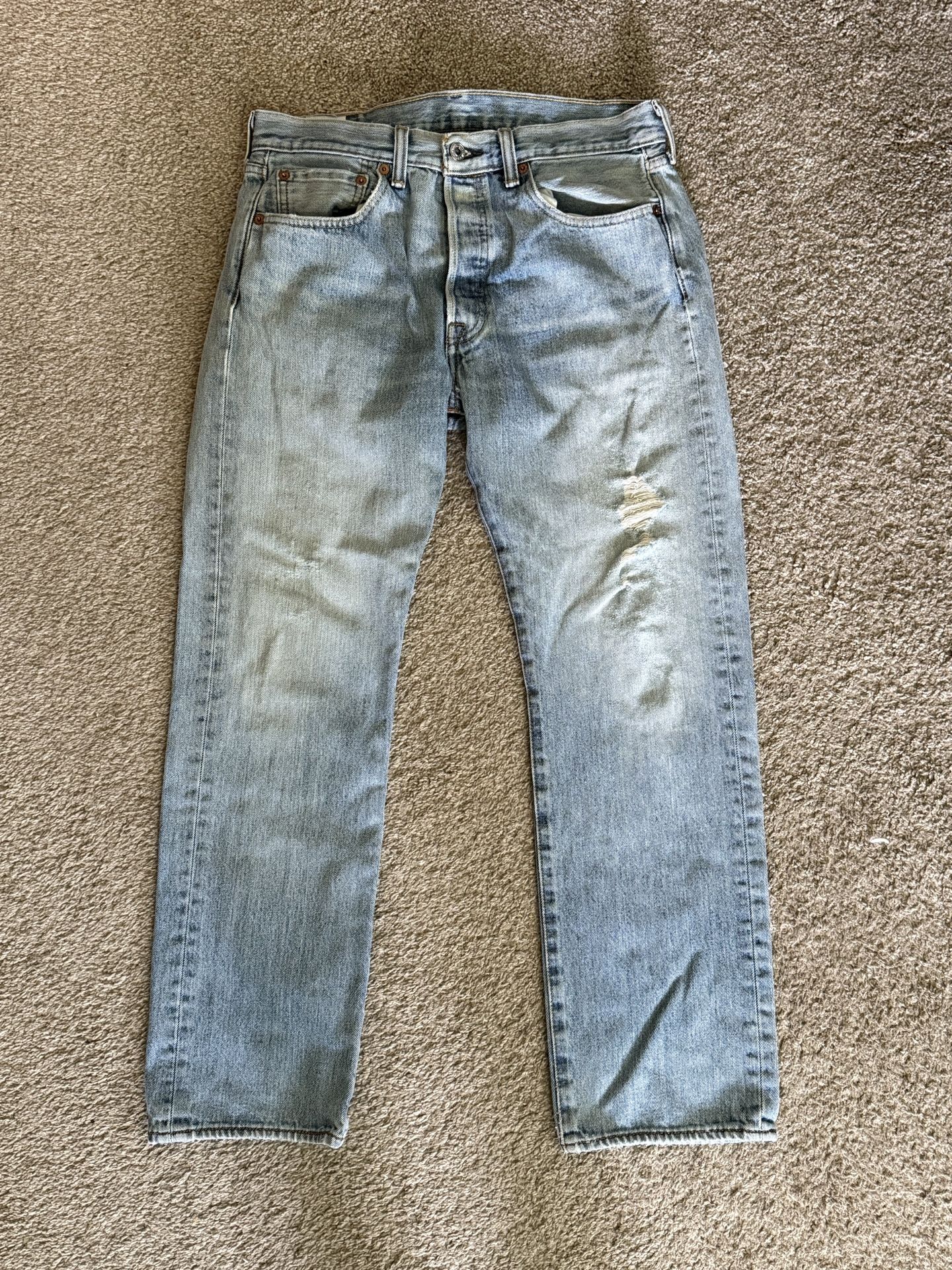 Levi’s 501 Button Fly Jeans 32 X 30 Distressed