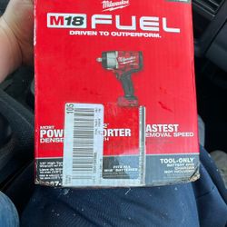 1/2 Inch High Torque Impact Wrench Milwaukee 