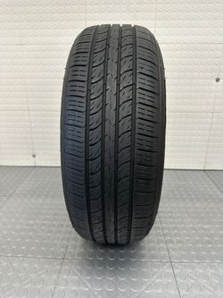 One Likenew Tire  Arroyo 195/65/15 # 1033