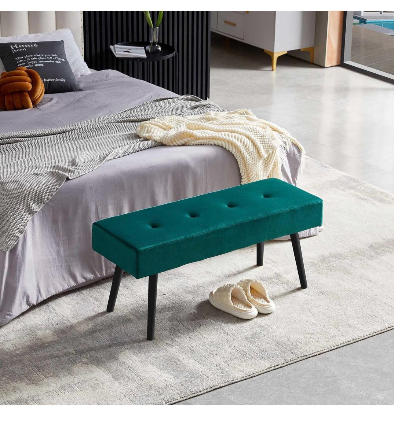 Ottoman Bench, Upholstered Bedroom Benches Velvet Living Room Footrest Stool with Black Metal Legs for Entryway Dining Room Bedroom End of B