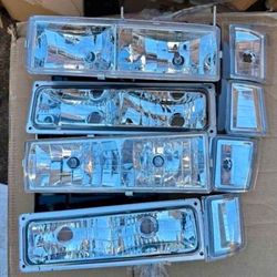 94-98 Chevy C/K Obs Headlights Luces

Micas Calaveras Faros Faroles Focos Chevy