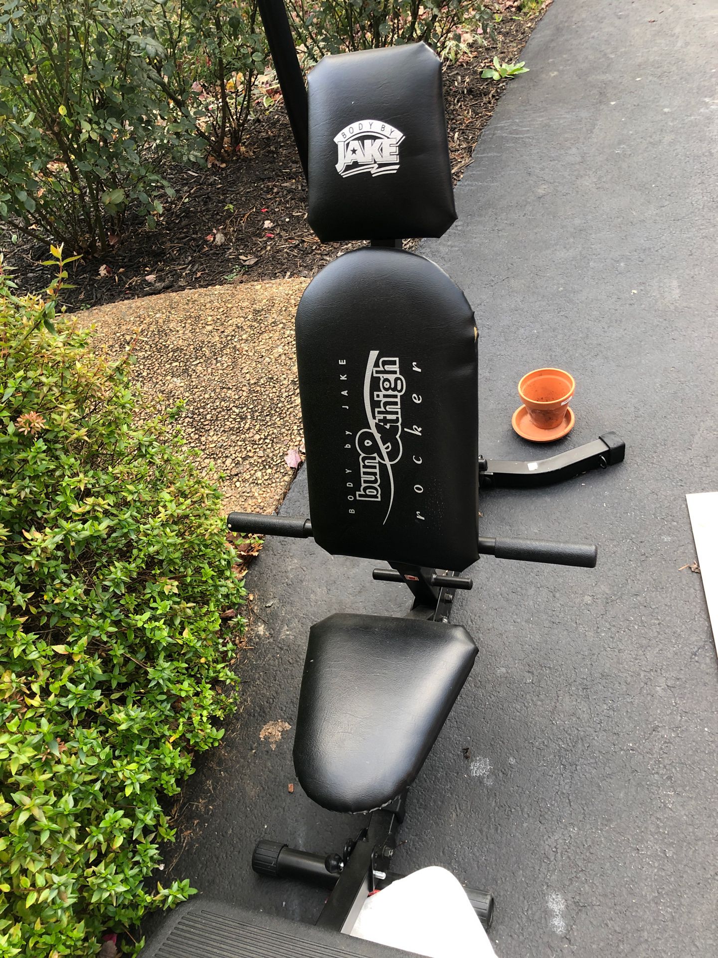 Free workout chair