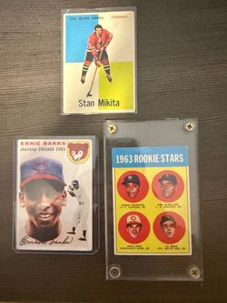 Vintage Sports Cards Lot – Mikita, Banks, Pete Rose Rookie