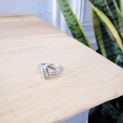 Sterling Silver Crossover Ring 