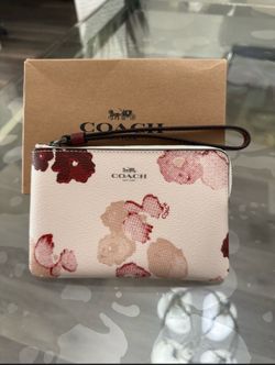 Pretty Coach ! Brand new