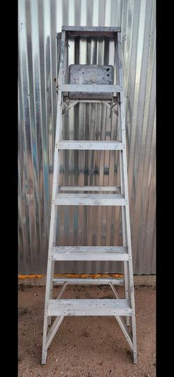 Ladder, aluminum