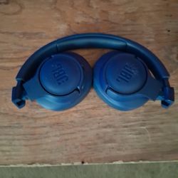 JBL Headphones 720bt