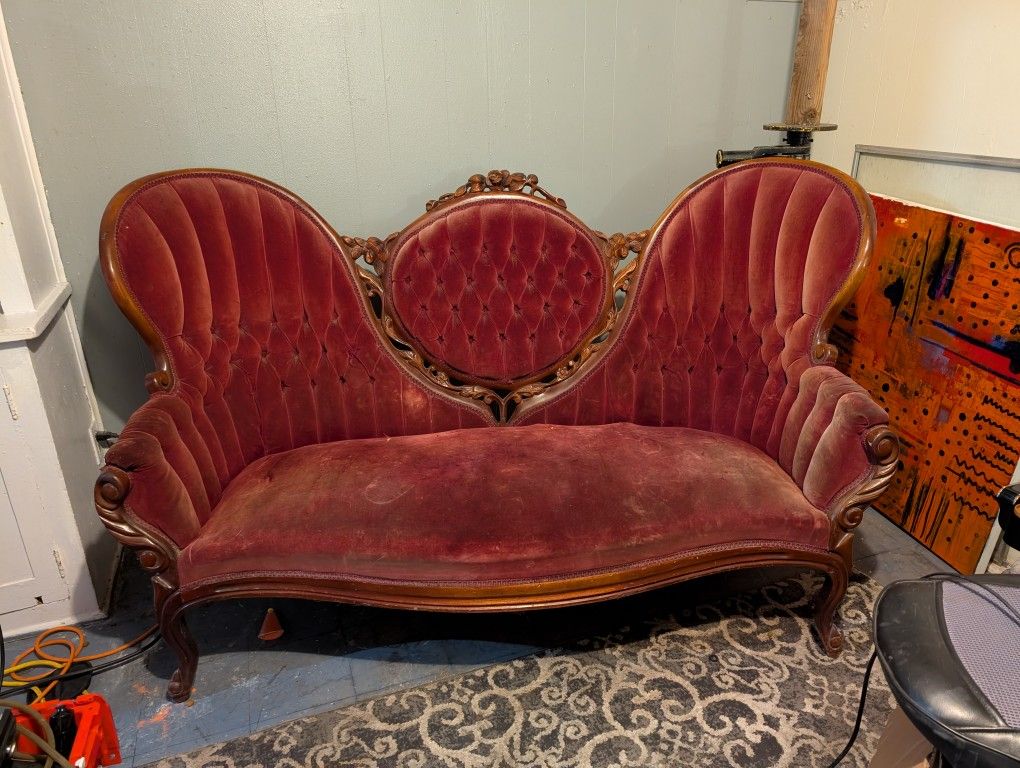 Victorian Rococo Sofa
