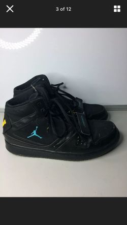Air Jordan Black 1 Flight Strap Basketball Shoes Size 10 628584 090 for Sale in Camarillo CA OfferUp