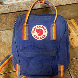 Fjallraven kanken backpack