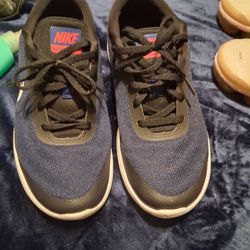 Womens shoes